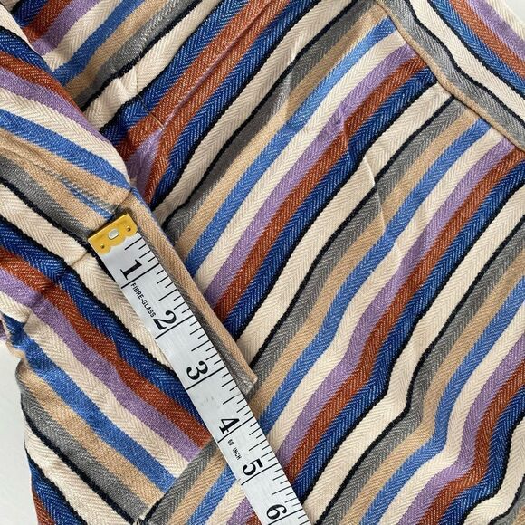 LOFT Riviera Linen Blend Multi-Color Striped Short Shorts Size 4 - Picture 10 of 11